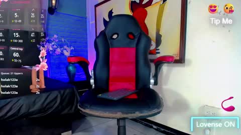 dayana_dias online show from 10/04/25, 11:08