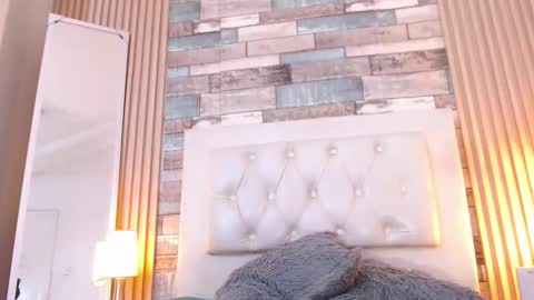 Dayana online show from 11/12/25, 01:44