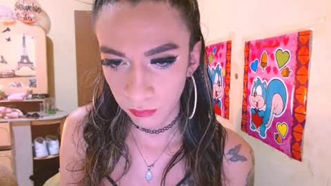 Snapshot of dayanna_01_ chatting on 04/09/26, 04:56 dayanna_01_ online show from 04/09/26, 04:56