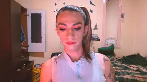 dayanna_01_ online show from 05/16/26, 08:18