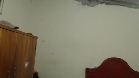 Snapshot of daylon_brown_ chatting on 11/10/25, 10:58 Dylon online show from 11/10/25, 10:58