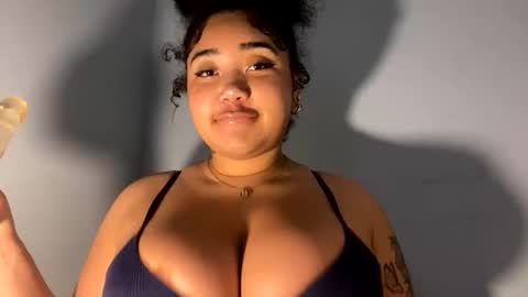 dayqueen1 online show from 06/03/26, 11:35