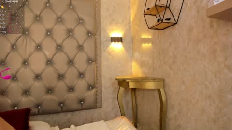 DAYRA ANGELS online show from 12/28/24, 09:09