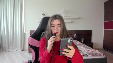 dazdrasmigdasue online show from 02/14/25, 09:56