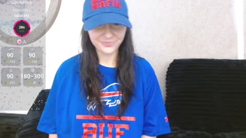 Snapshot of dazeydo chatting on 12/22/24, 05:53 Dazey online show from 12/22/24, 05:53