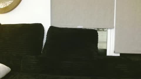 Snapshot of dazeydo chatting on 02/04/25, 01:56 Dazey online show from 02/04/25, 01:56