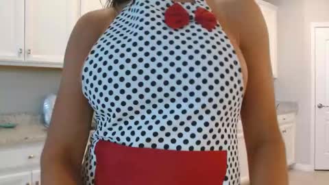 Snapshot of dazeydo chatting on 09/11/25, 08:31 Dazey online show from 09/11/25, 08:31