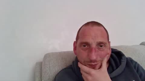 dazza2574 online show from 04/30/26, 06:53