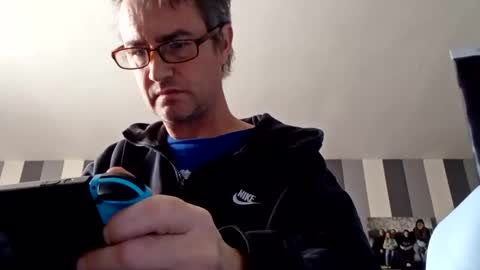 Dazzill online show from 01/15/25, 12:04