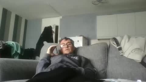 Dazzill online show from 09/21/25, 01:24