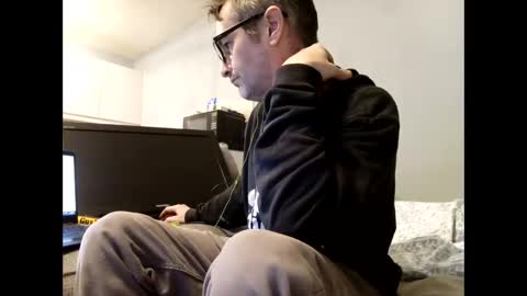 Dazzill online show from 01/11/26, 07:08