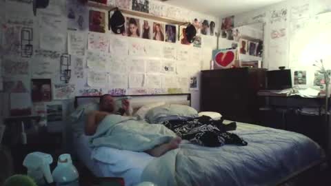 dbeamon92 online show from 02/17/26, 12:23