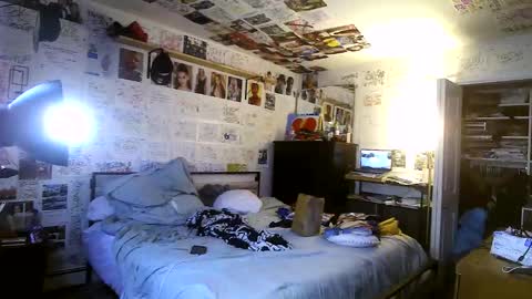 dbeamon92 online show from 03/09/26, 06:12