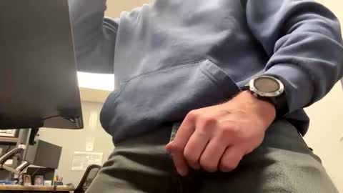 Snapshot of dblum75 chatting on 01/19/26, 12:42 dblum75 online show from 01/19/26, 12:42