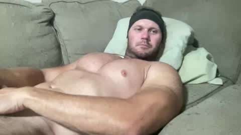 Snapshot of dbuzzard1221 chatting on 09/20/25, 03:51 clgBaseBall online show from 09/20/25, 03:51