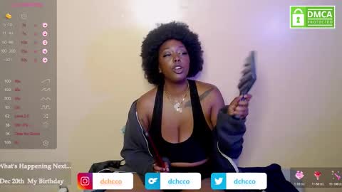 Snapshot of dchcco chatting on 12/14/25, 01:11 Duchess Coco - Coco Puffs online show from 12/14/25, 01:11