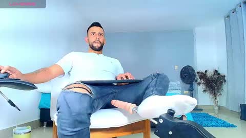 dcollins_ online show from 03/05/25, 12:27