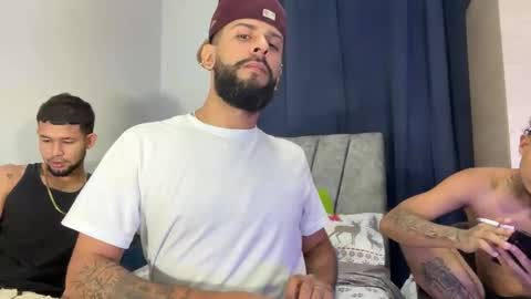 dcollins_ online show from 12/04/25, 05:39