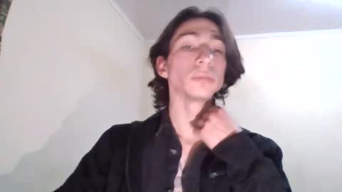 lonely boy online show from 07/06/26, 08:11