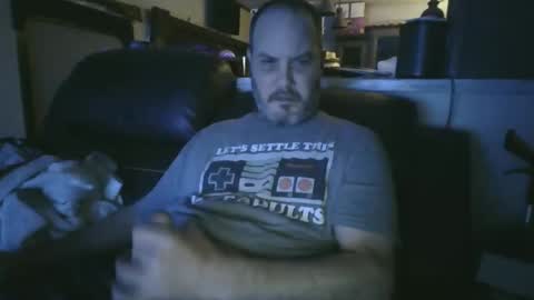 Snapshot of ddboobman chatting on 05/27/26, 11:18 want girl to play with me online show from 05/27/26, 11:18