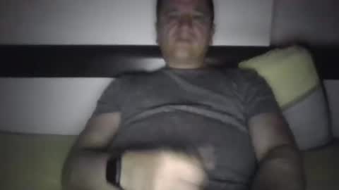 Play with me while I watch you german handsome squirtlover love small girls small tits big clit cut c2c shaved online show from 04/06/26, 11:05