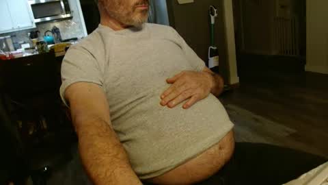 Snapshot of ddyluvslndr chatting on 01/12/25, 03:17 tmn1957 online show from 01/12/25, 03:17