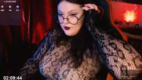 Luna online show from 04/15/26, 10:00