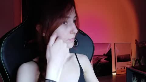 freak online show from 06/08/26, 01:28