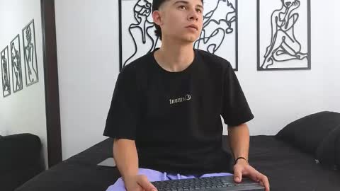 Andres online show from 02/23/25, 06:34