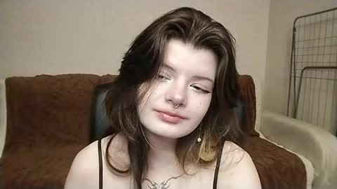 Snapshot of deannemillener chatting on 05/04/26, 04:58 Camille online show from 05/04/26, 04:58