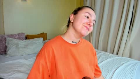 Debbie Mon Tue Fri Sun Sat GMT 3 1000am - 0400pm  online show from 12/07/24, 08:05