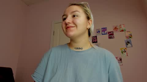 Debbie Mon Tue Fri Sun Sat GMT 3 1000am - 0400pm  online show from 12/30/24, 03:13