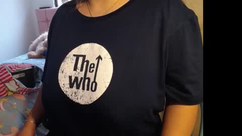 Victoria online show from 12/17/24, 12:54