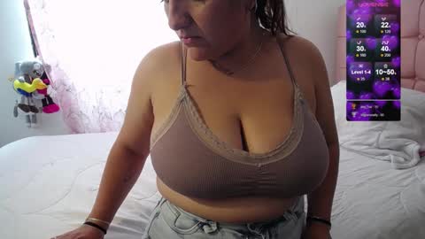 Victoria online show from 02/26/25, 09:27