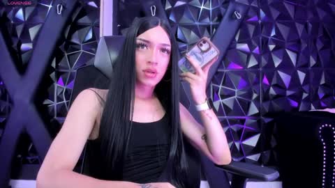 DeboraCooper online show from 05/06/26, 02:08