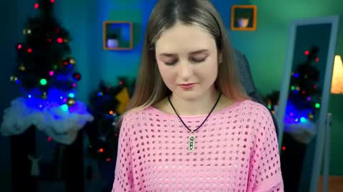 Debora online show from 12/17/24, 08:12