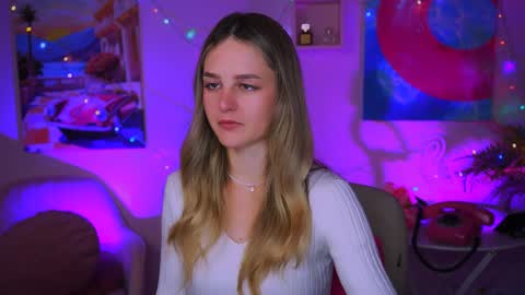 Debora online show from 12/25/24, 04:01