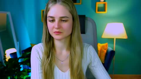 Debora online show from 03/09/25, 08:18