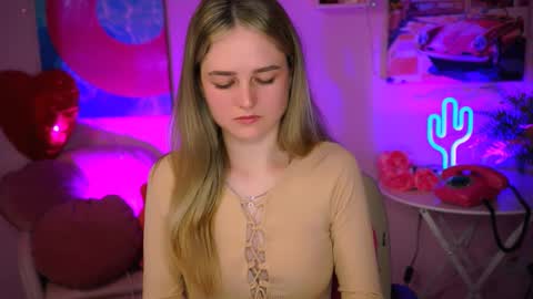 Debora online show from 03/11/25, 04:10