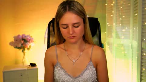 Debora online show from 04/11/26, 03:33