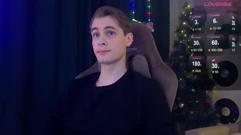 Snapshot of debugmee chatting on 12/03/25, 06:06 Samuel online show from 12/03/25, 06:06