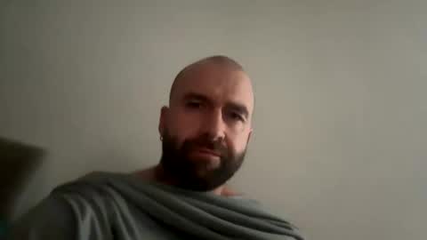 decdbs online show from 12/21/25, 04:30