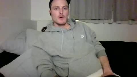 Dee4dayz online show from 04/27/26, 01:36