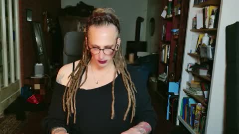 Deeliah online show from 10/25/25, 01:02