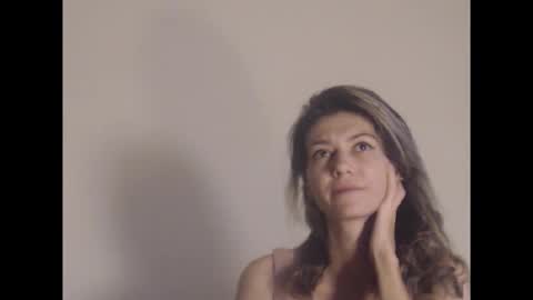 Deelightfull online show from 10/06/25, 06:55