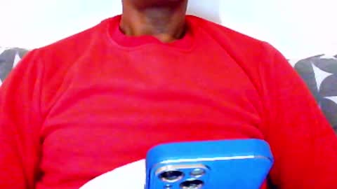 Snapshot of deepak4ualways chatting on 01/06/25, 02:25 sandy4umylove2014 online show from 01/06/25, 02:25