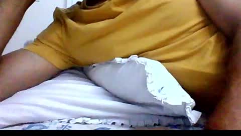 Snapshot of deepak4ualways chatting on 10/29/25, 02:52 sandy4umylove2014 online show from 10/29/25, 02:52