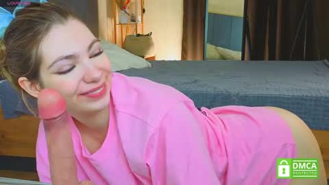 Sophie online show from 05/12/26, 08:11
