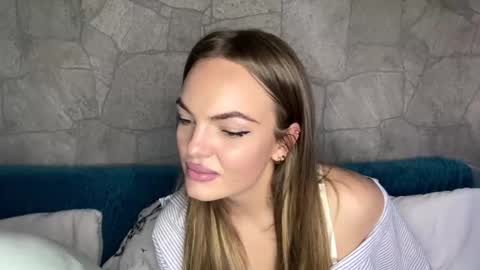 deeplookscouple online show from 10/07/25, 01:19