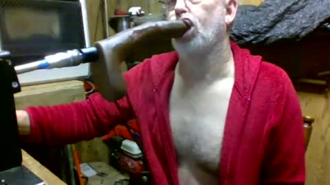 Deepthroat My Big Dildos online show from 02/16/25, 07:49